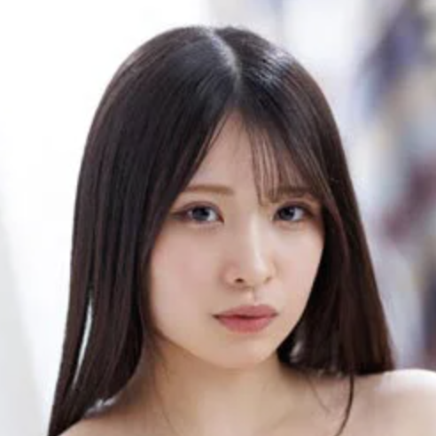 川乃みな